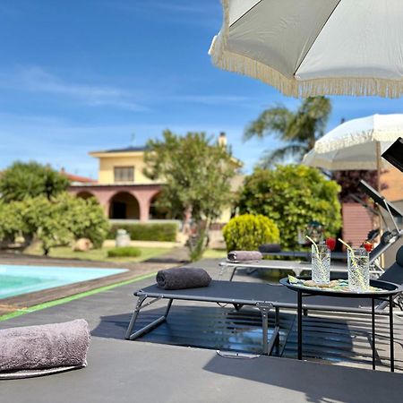 Villa Paquita - Delta De L'Ebre Deltebre Exteriör bild