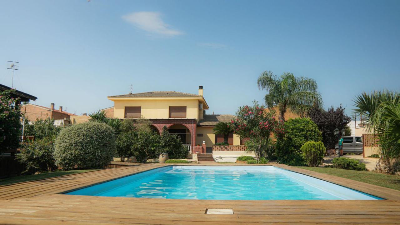 Villa Paquita - Delta De L'Ebre Deltebre Exteriör bild