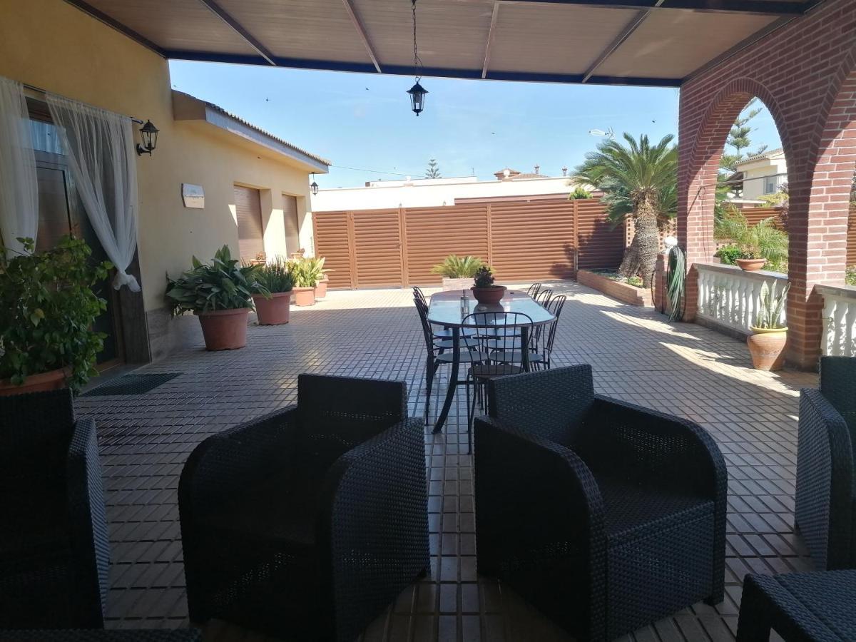 Villa Paquita - Delta De L'Ebre Deltebre Exteriör bild